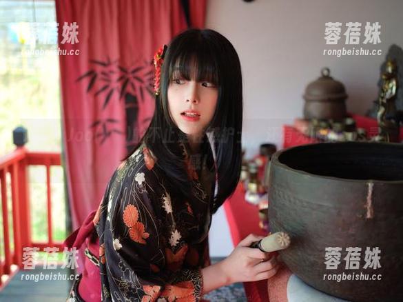 Jang Joo(장주)的不止是性感护士，还有无限的cos灵感！
